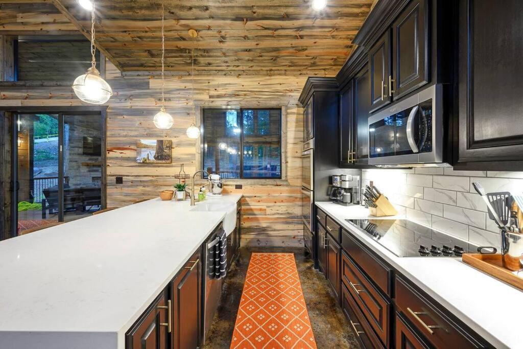 Ember Skye Cabin - 2 Bdr & Bunk Nook/2.5 Bath Broken Bow Exterior foto